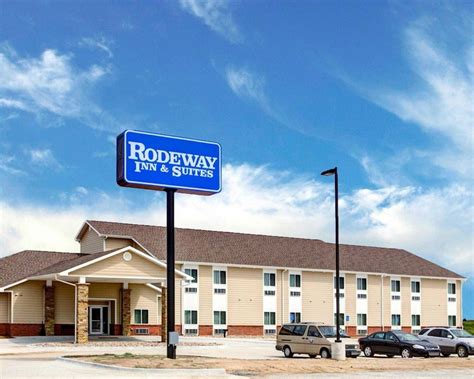 rodeway inn and suites hotel|rodeway inn reservations.